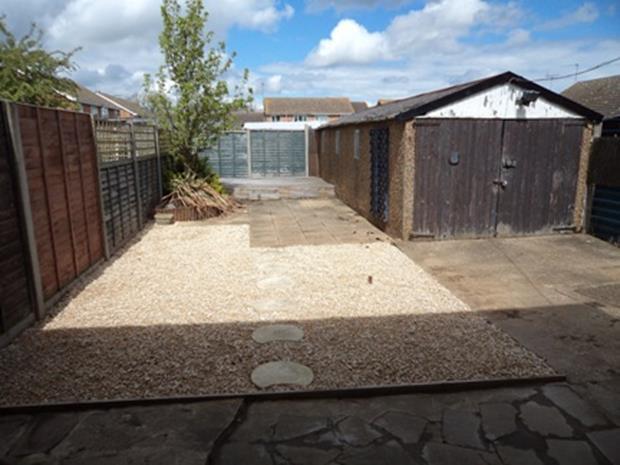 7EnnerdaleRoadGarden1