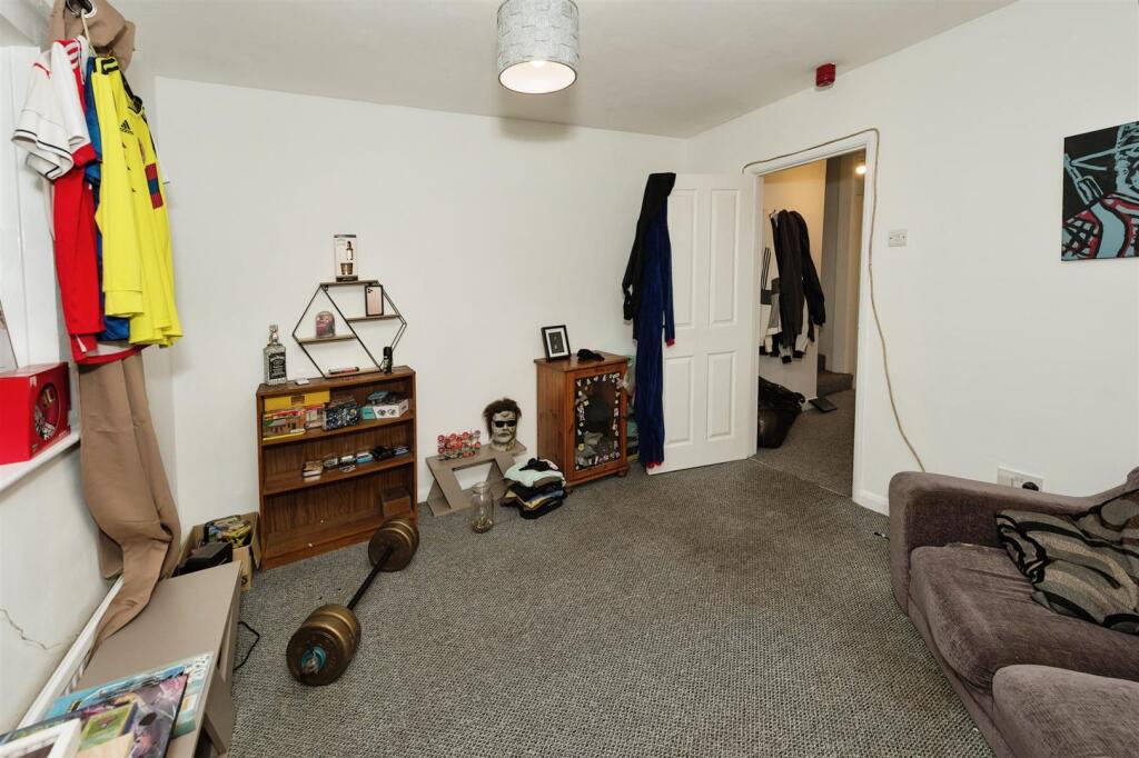 flat7yarfieldhallholbornhillmillomla185at01-7.jpg