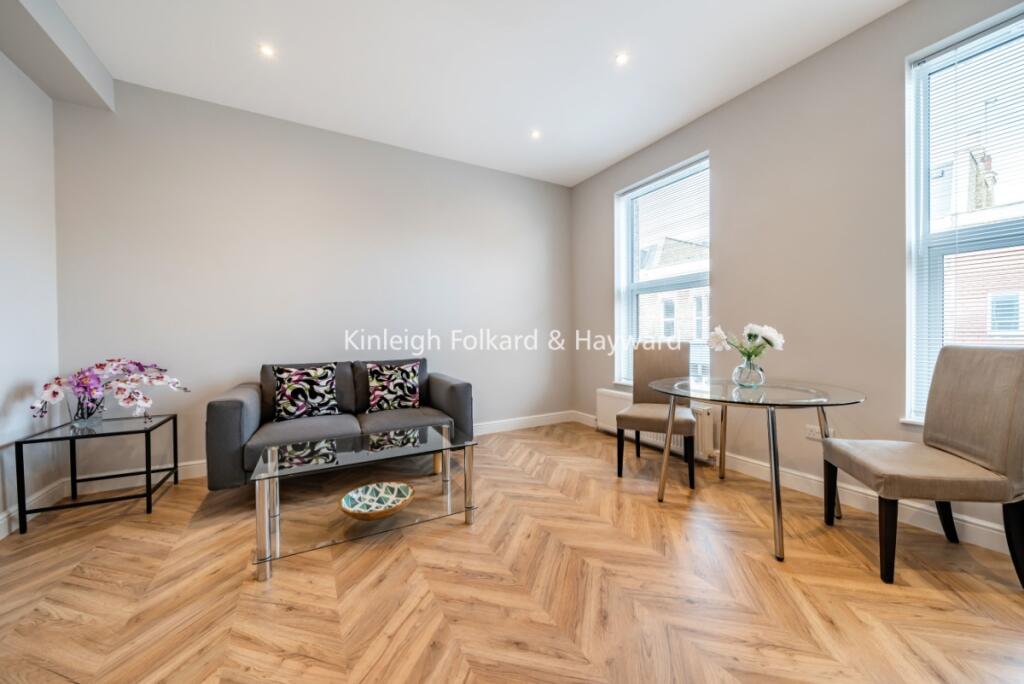 983baaa4-006b-424d-a