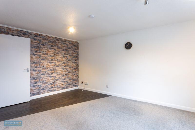 Sitting/Dining Room