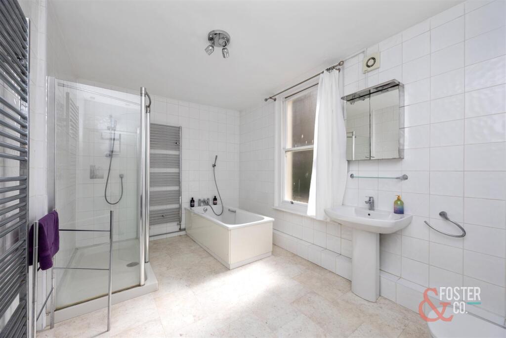 Lansdowne Place, 44-011.jpg