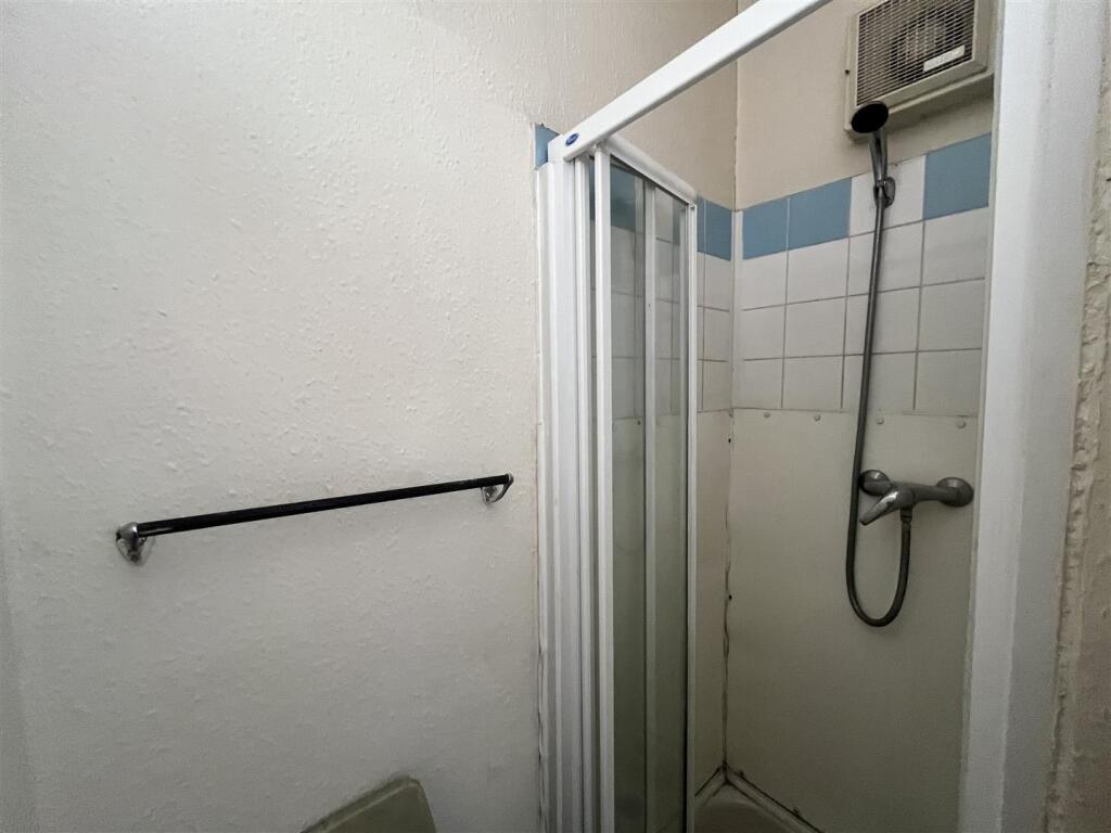 Communal Shower Room