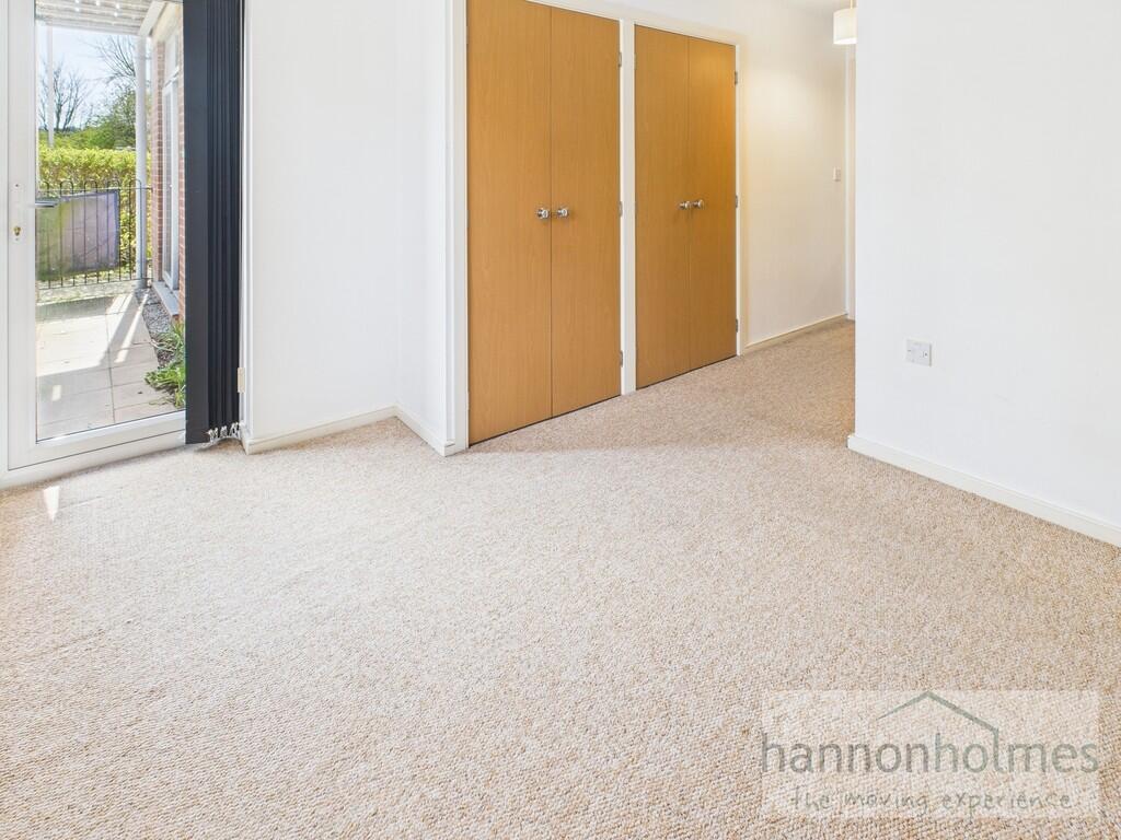 CAM05283G0-PR0033...