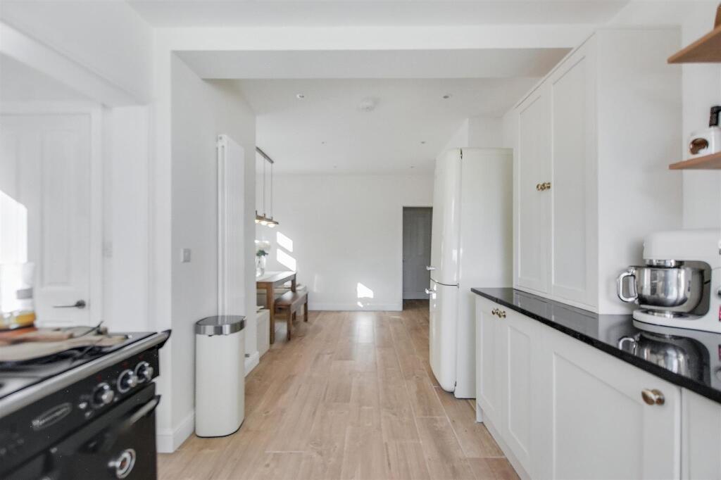 Living/Dining Kitchen