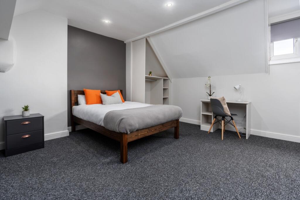 2 Lombard Grove, Bedroom 5