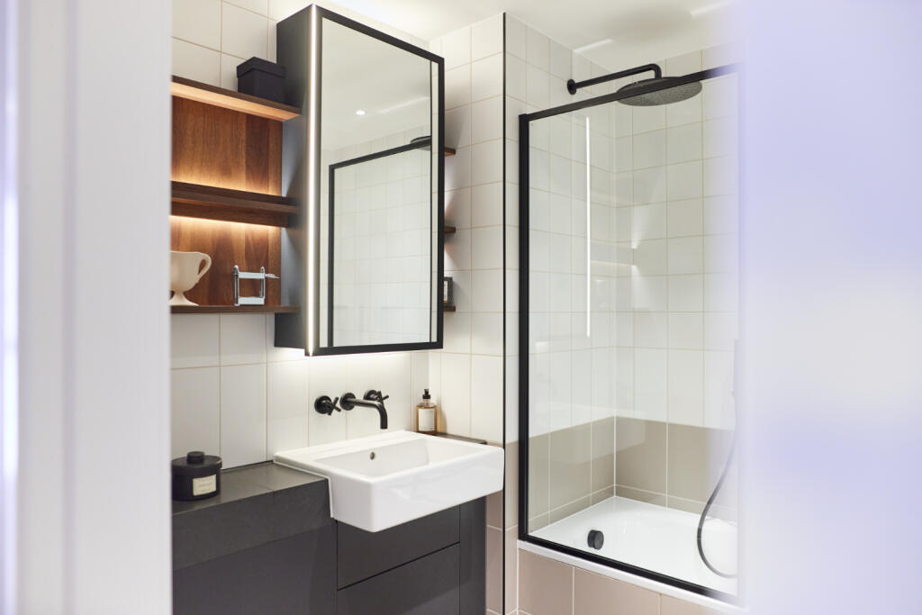 20250523_CanadaWater_TheFounding_Residential_13...