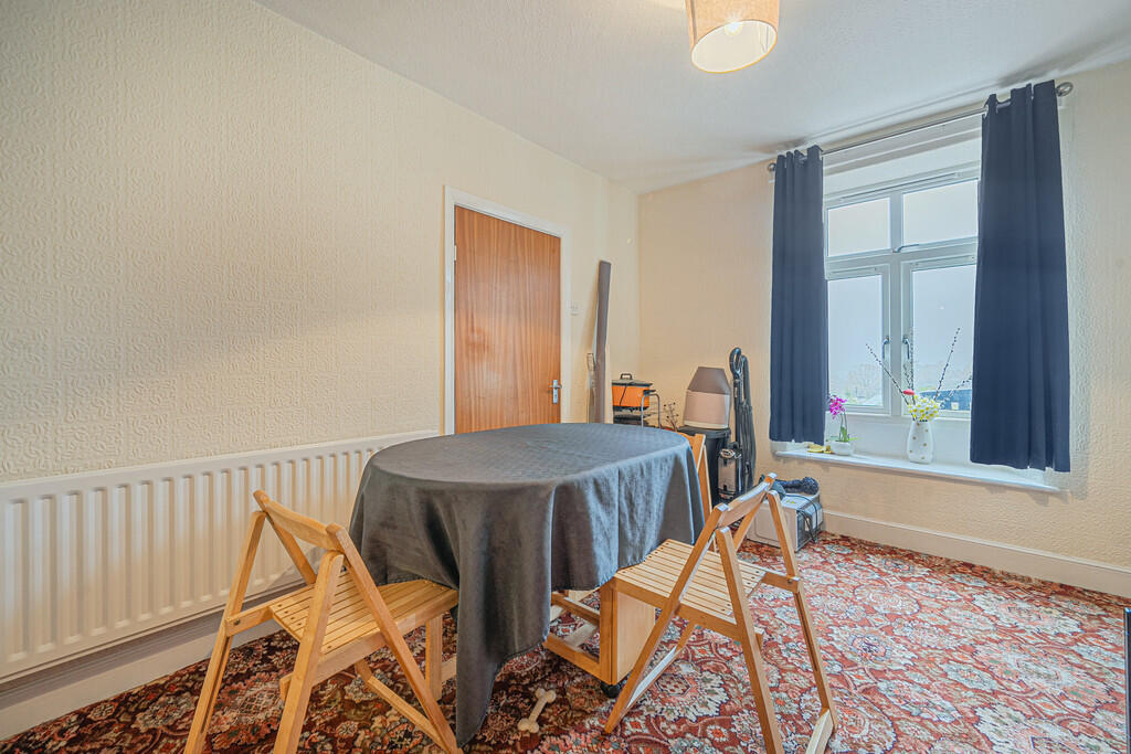 Cuthbert House Di...