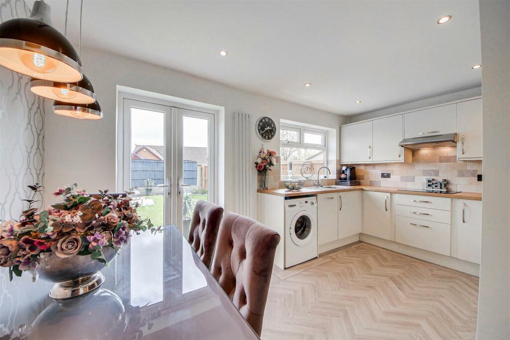 Kitchen / Diner