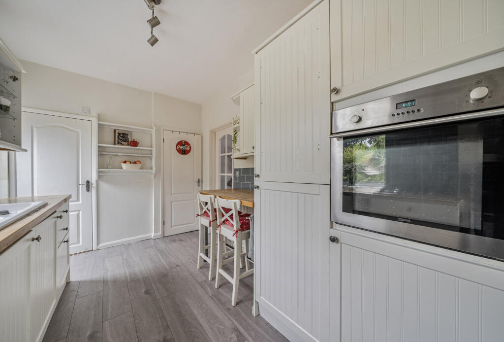 1339857-13-68a30b...