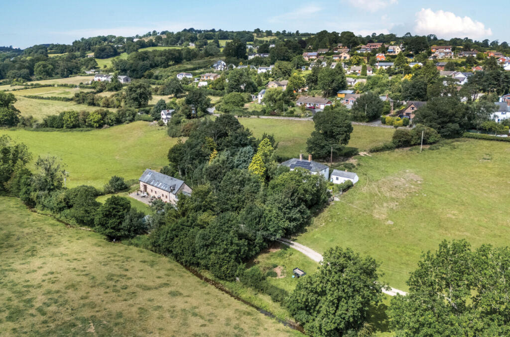 -68931bc45f888-l-1330667 (12)