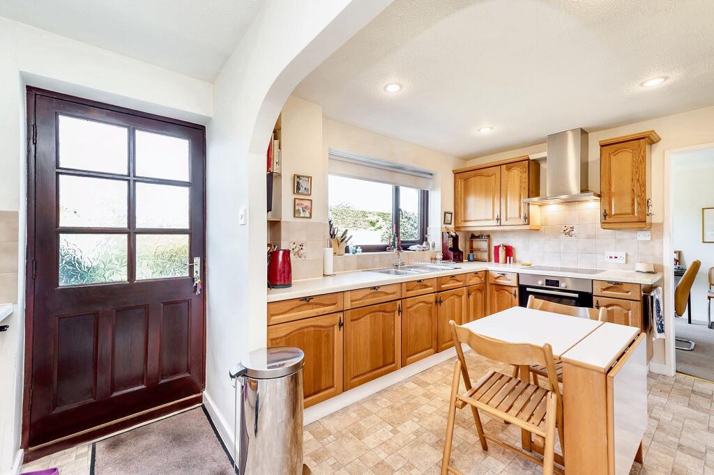 Kitchen/utility area