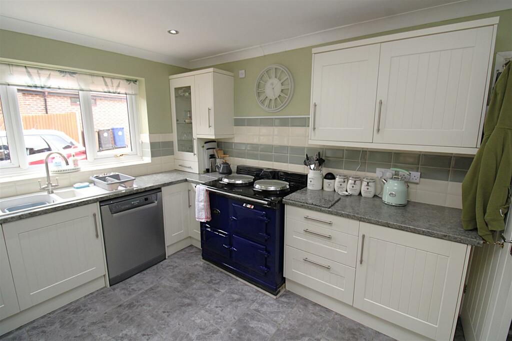 Kitchen / Diner