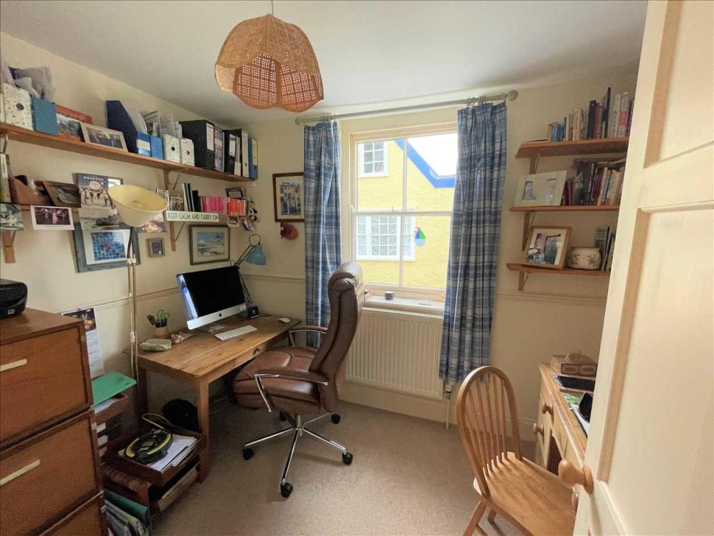 Bedroom/Study