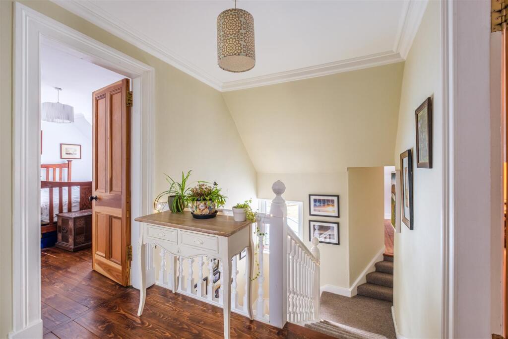 Caledonian Avenue-34.jpg