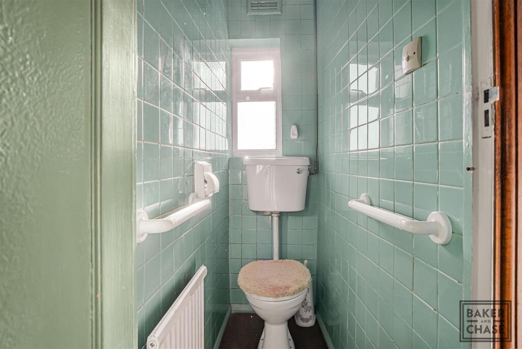 Separate WC