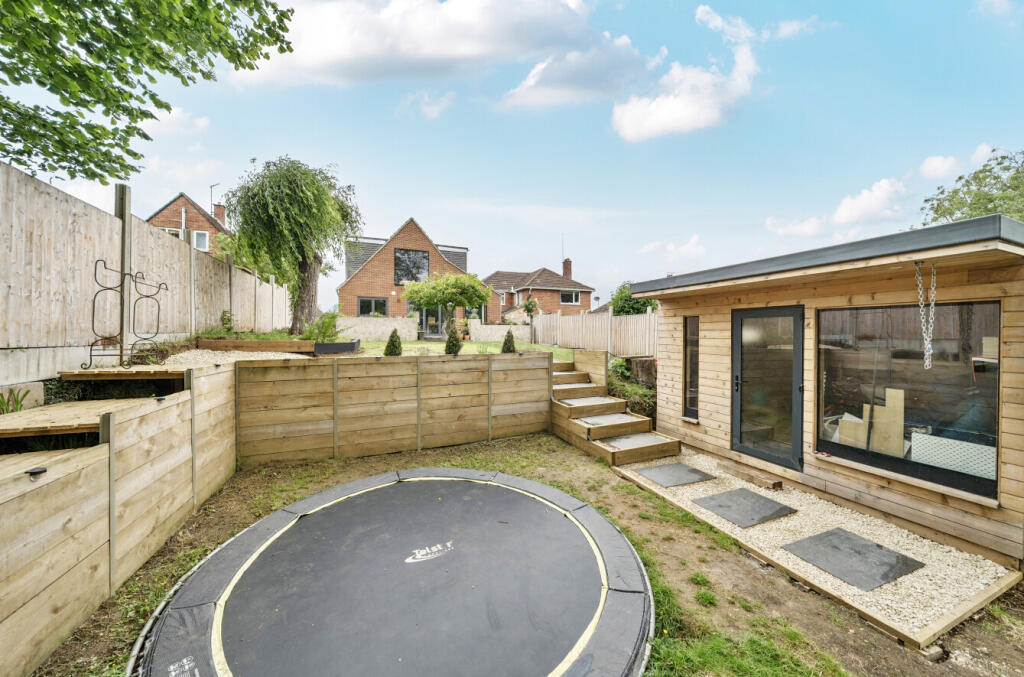 1298261216841d57ad2b63