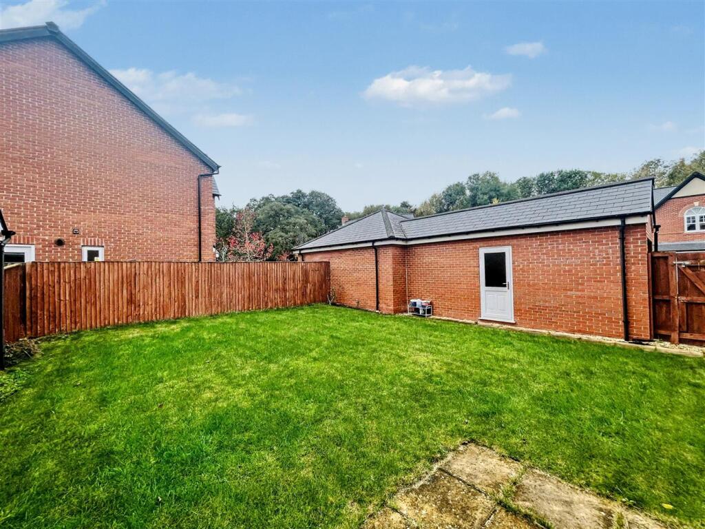 Photo 31-10-2025, 11 24 39.jpg