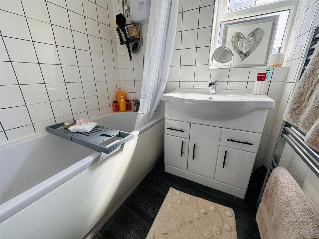 Family bathroom