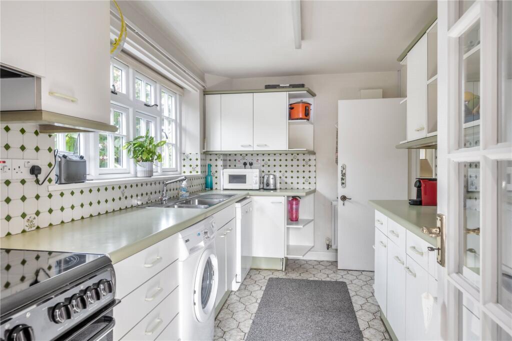 Cottage Kitchen