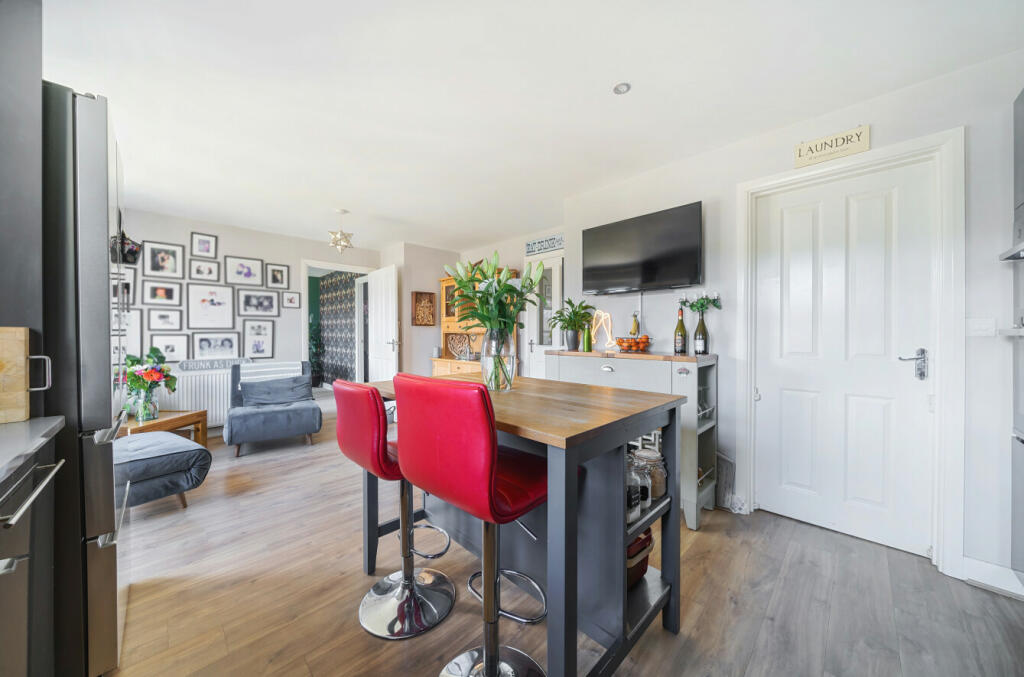 7 Pinwill Crescent