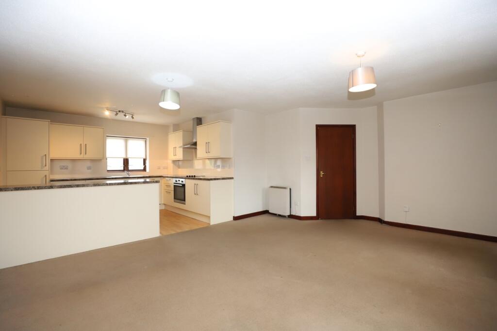 Open Plan Dining Lounge/Kitchen