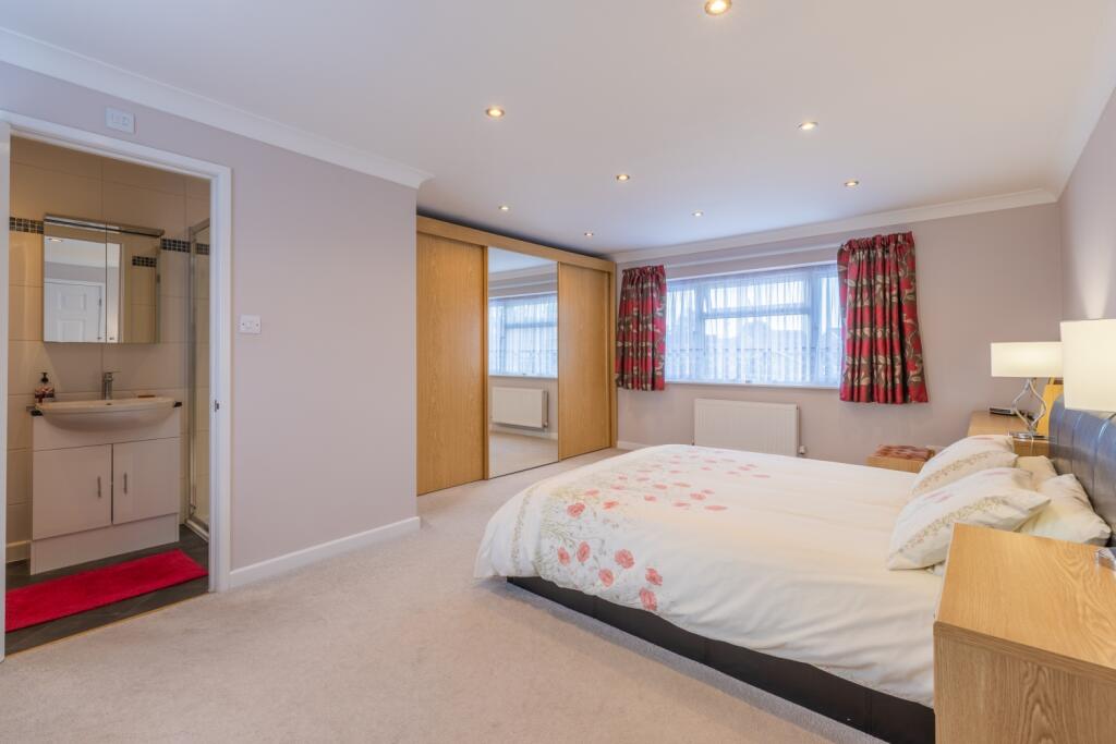 19 St Mary's Way (22)