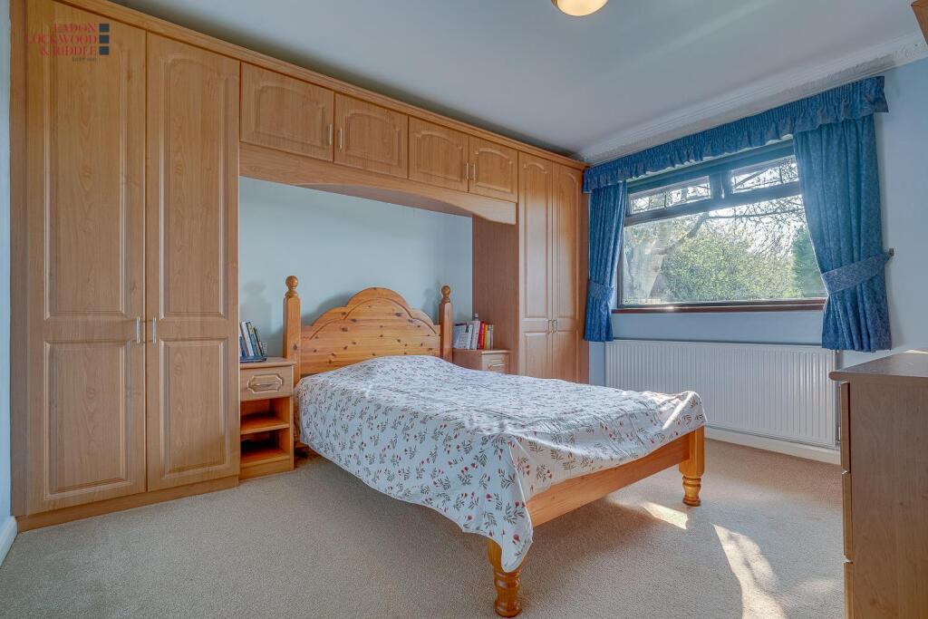 Bedroom .jpg 2.1.jpg