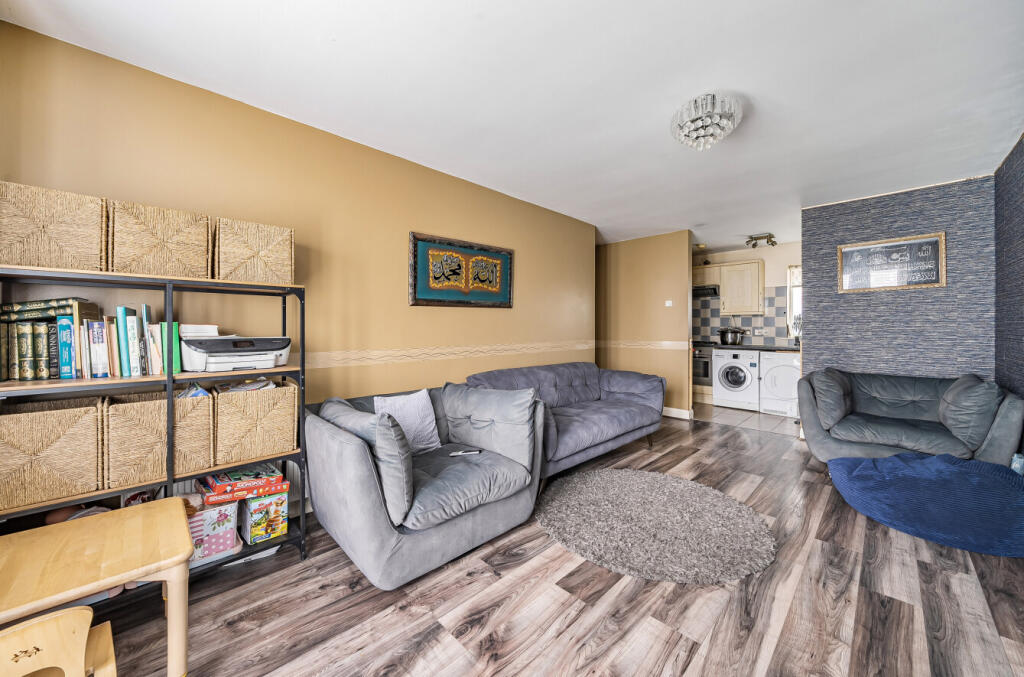 1305505-6-68406cc...