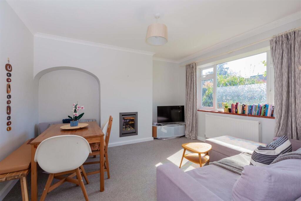 104 Grey Road-10.jpg