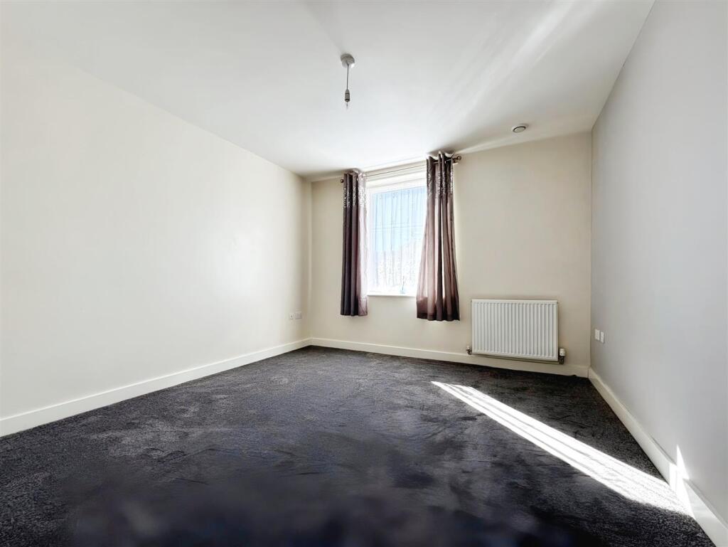 741e181c-Bedroom 20One.jpg
