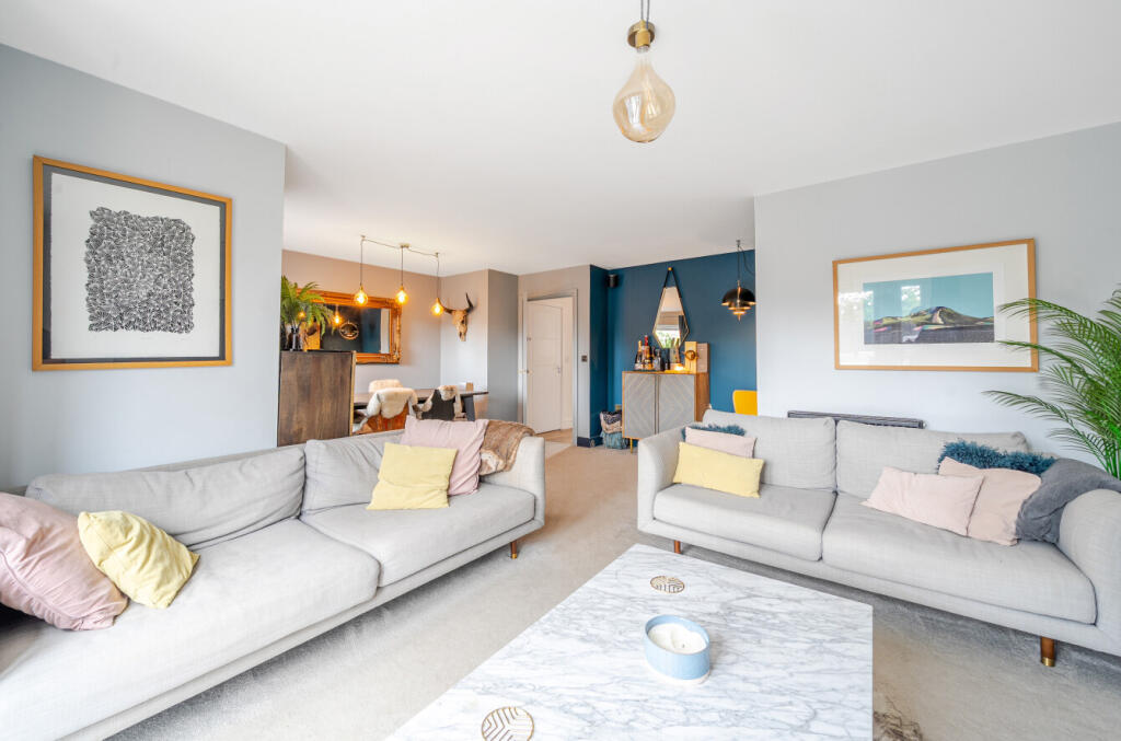 1339786-12-68a611...