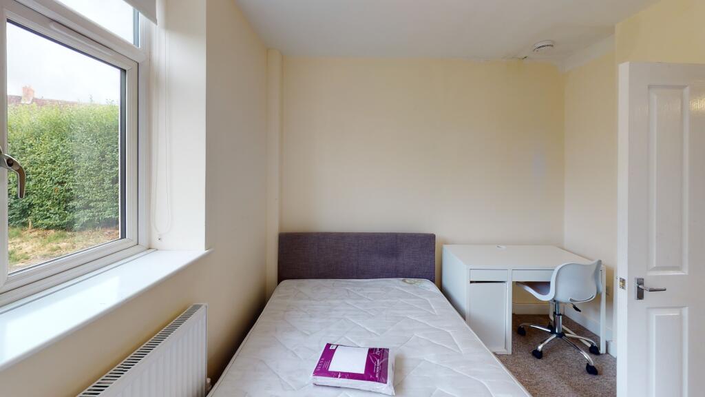 7-Gorse-Hill-Bedroom