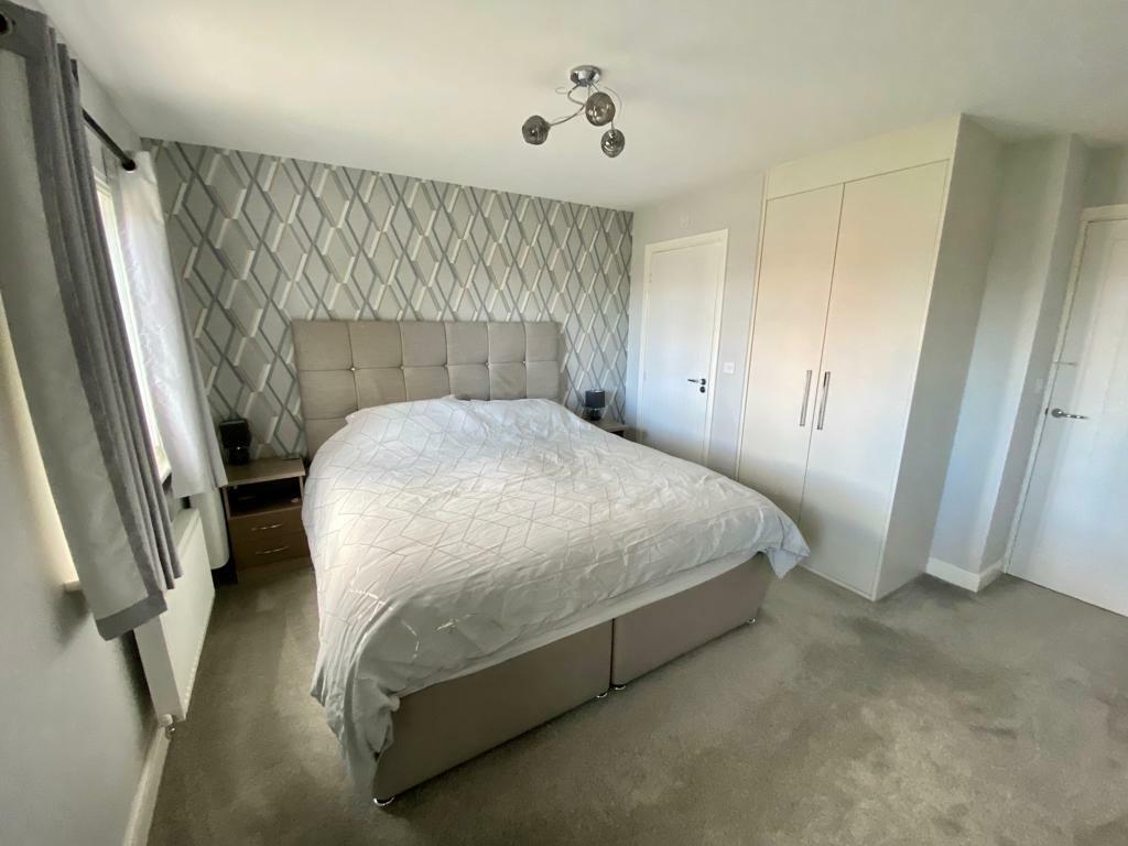 Lavender court 14 bed 1.jpg