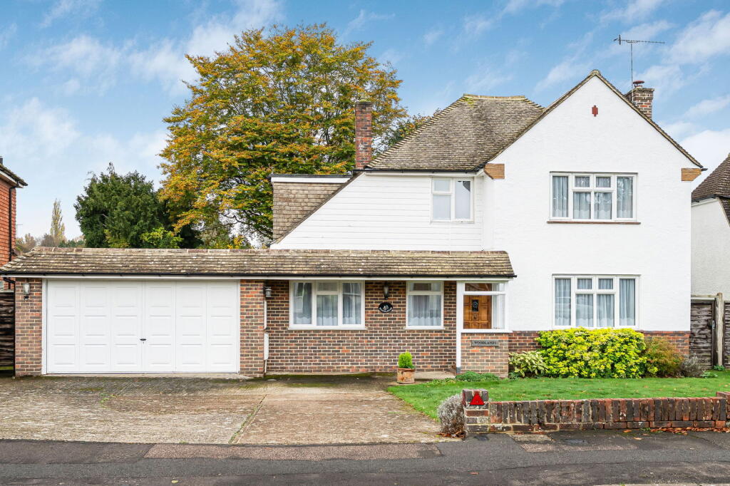 Little Orchard Way, Shalford, GU4