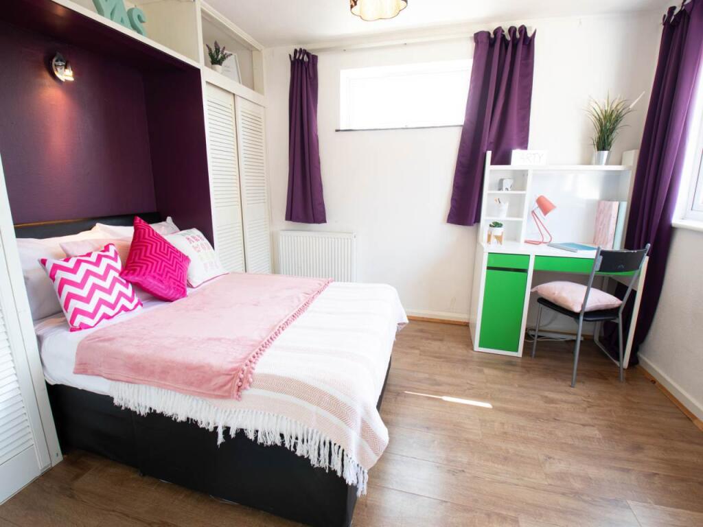 19_HCD_Canterbury_st