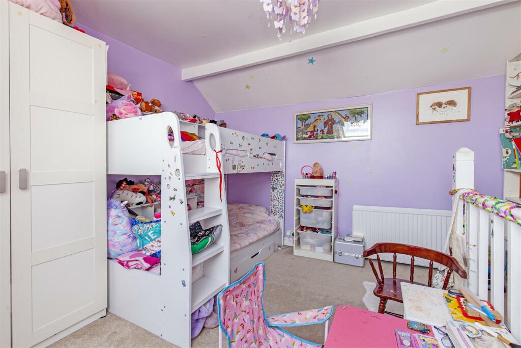 Loft Room-3.jpg