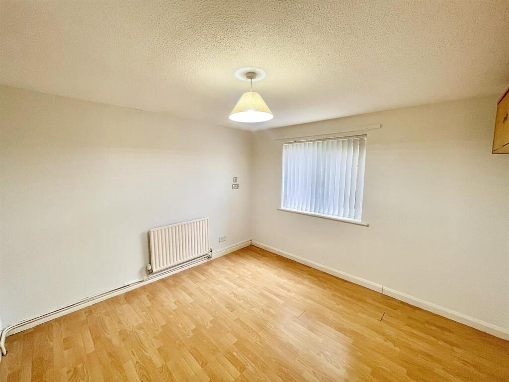 Bedroom 1.JPEG