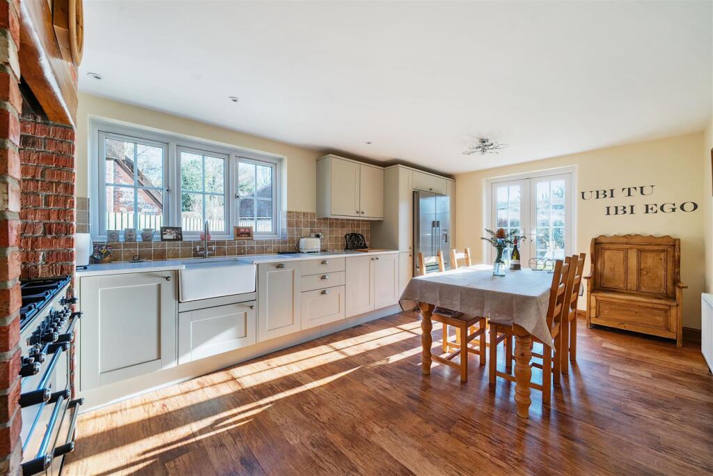 Kitchen/Breakfast Room