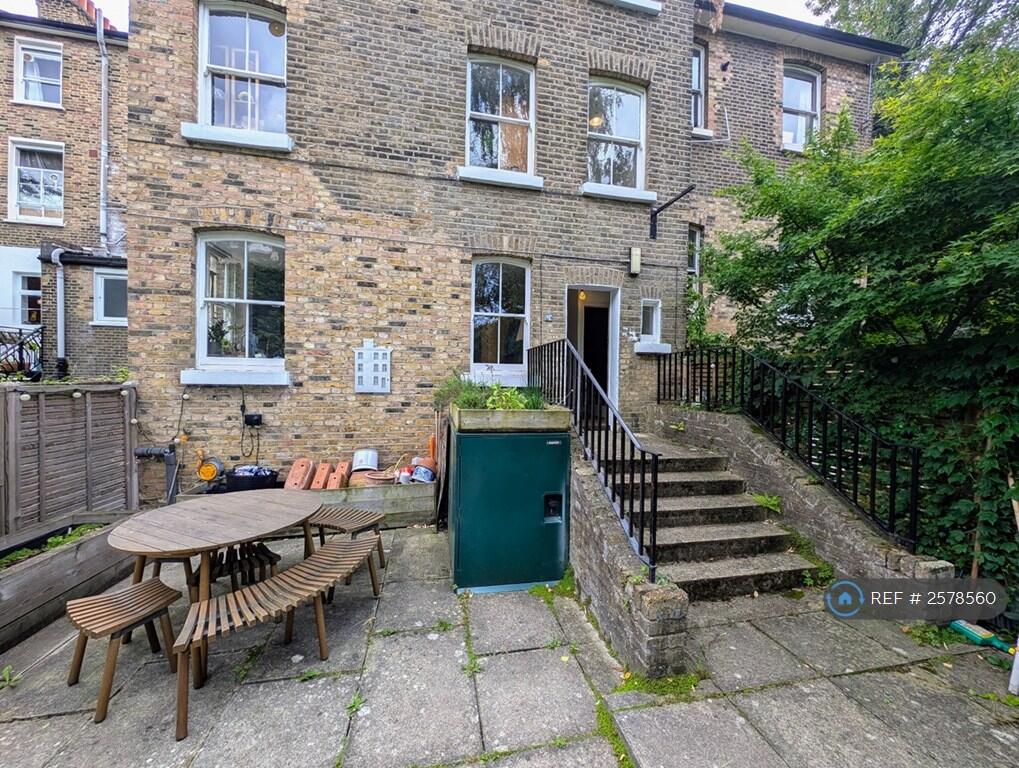 Private Garden And Entrance