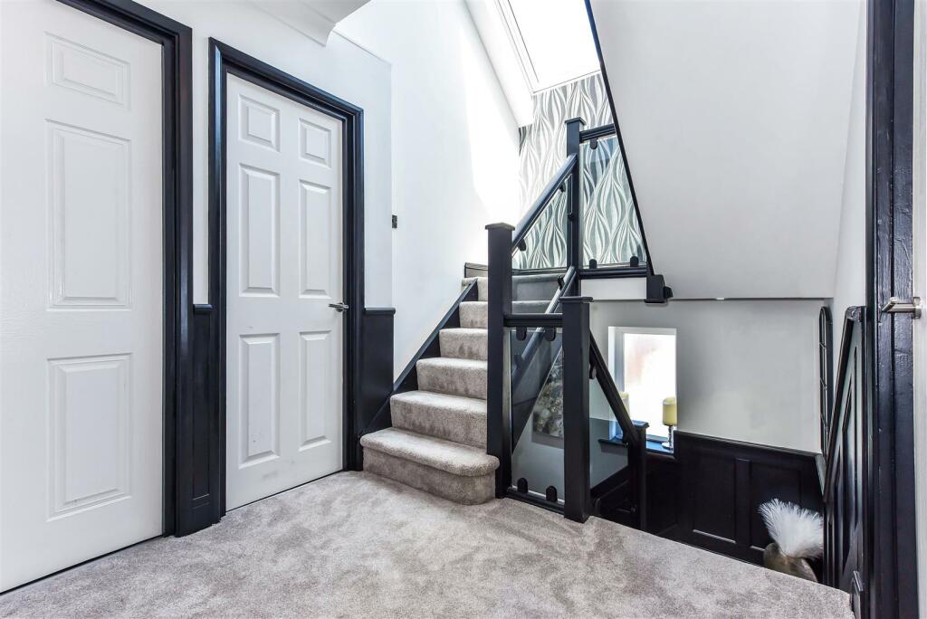 Hallway/Stairs