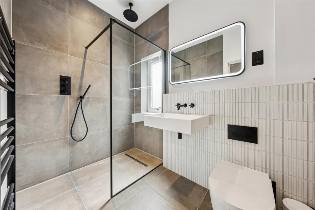 Bridgman Road, W4 - FOR SALE