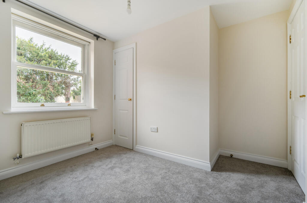 1332884-2-6894a96...