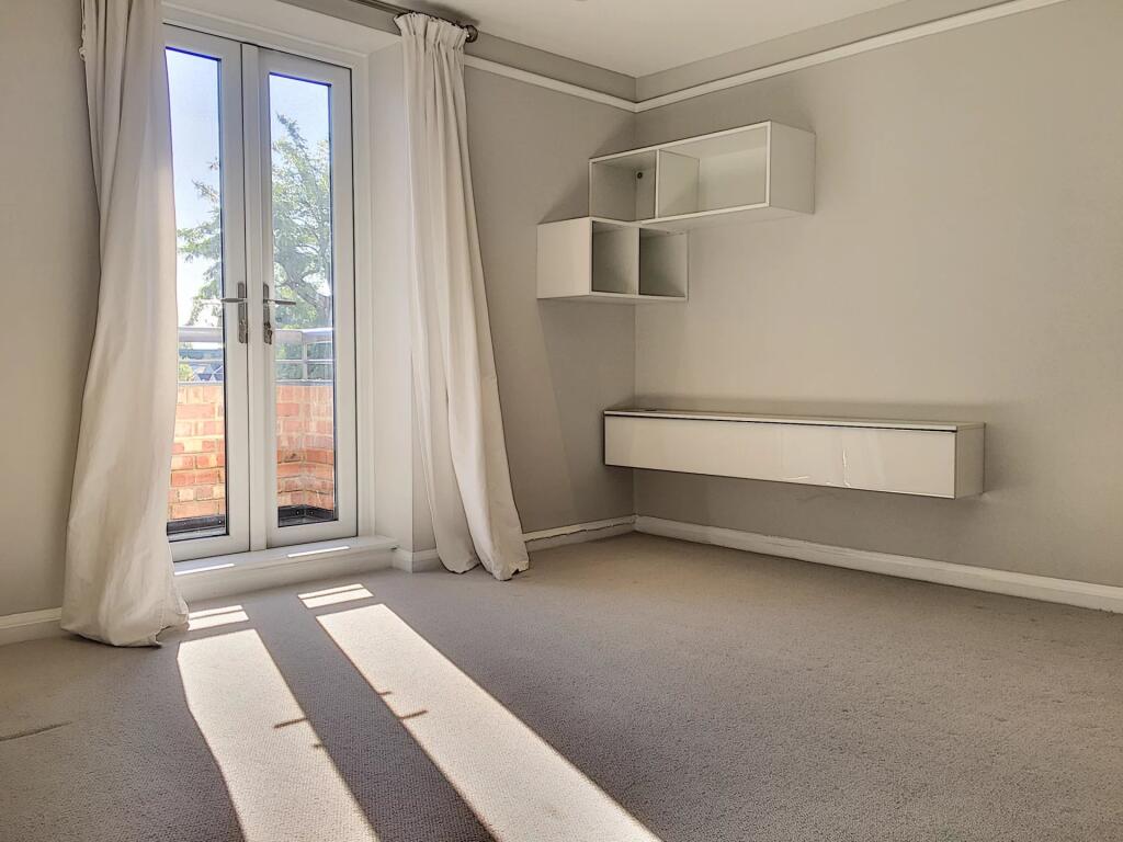 Millbrooke Court, Putney, SW15