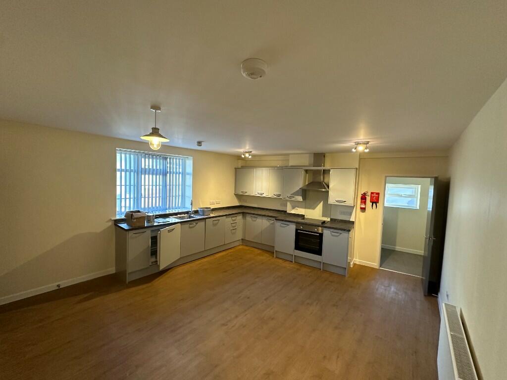 Kitchen/lounge