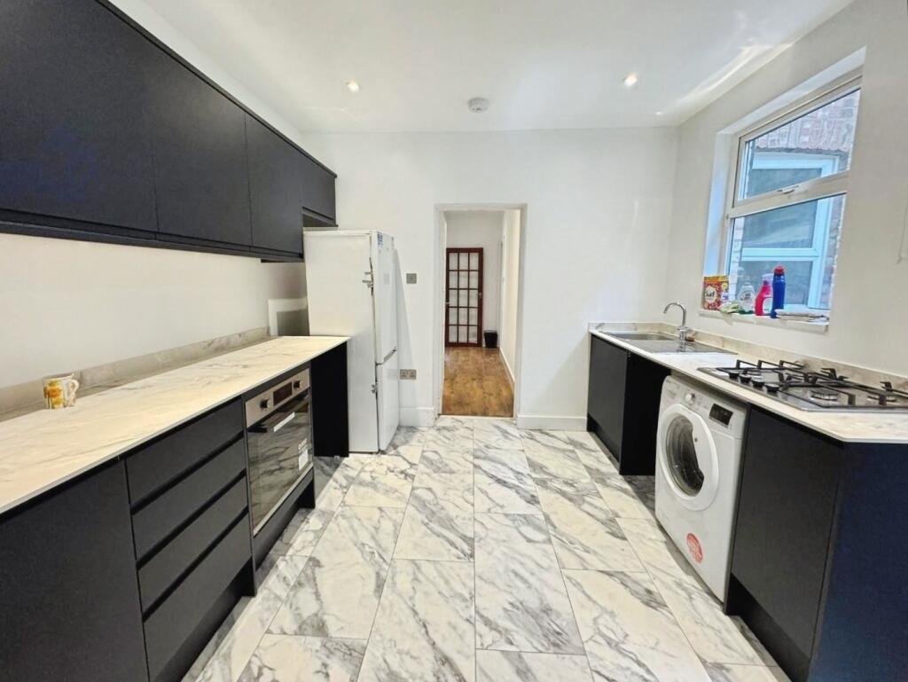 pbox-kitchen-343457.jpg