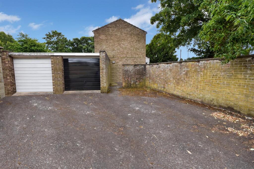 DSC_0692 - Copy (4).JPG