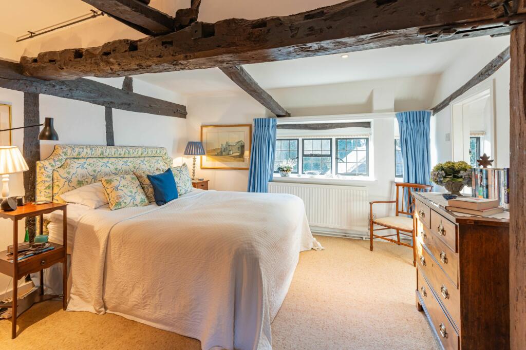 Guest bedrom