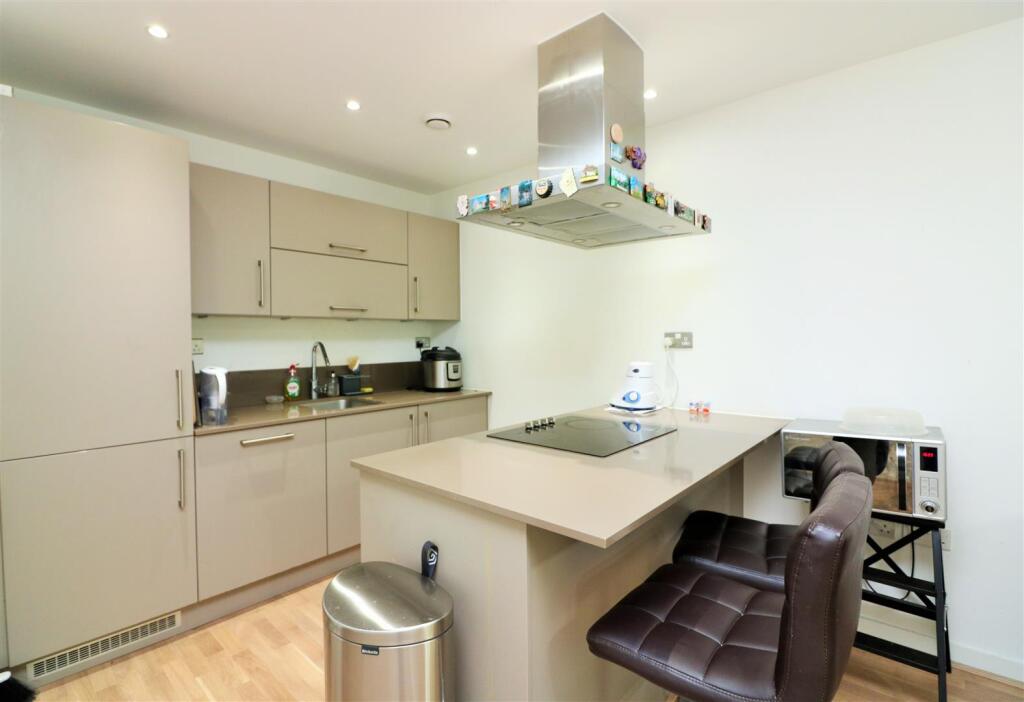 Spring Apartments.JPG