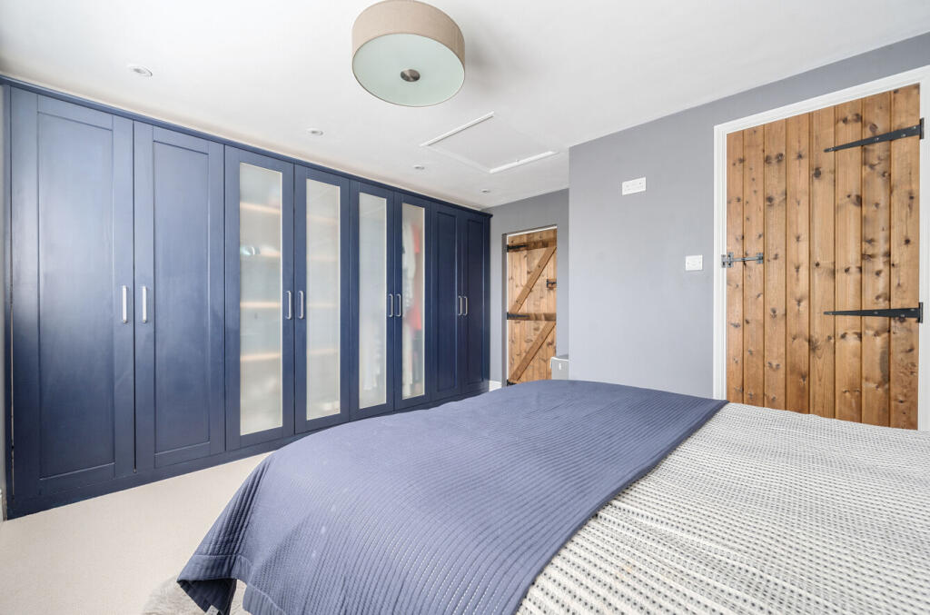 1311800-33-6853f6...