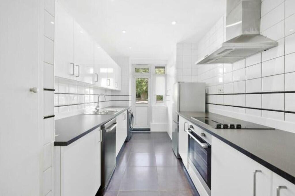 5479_6536869_IMG_...